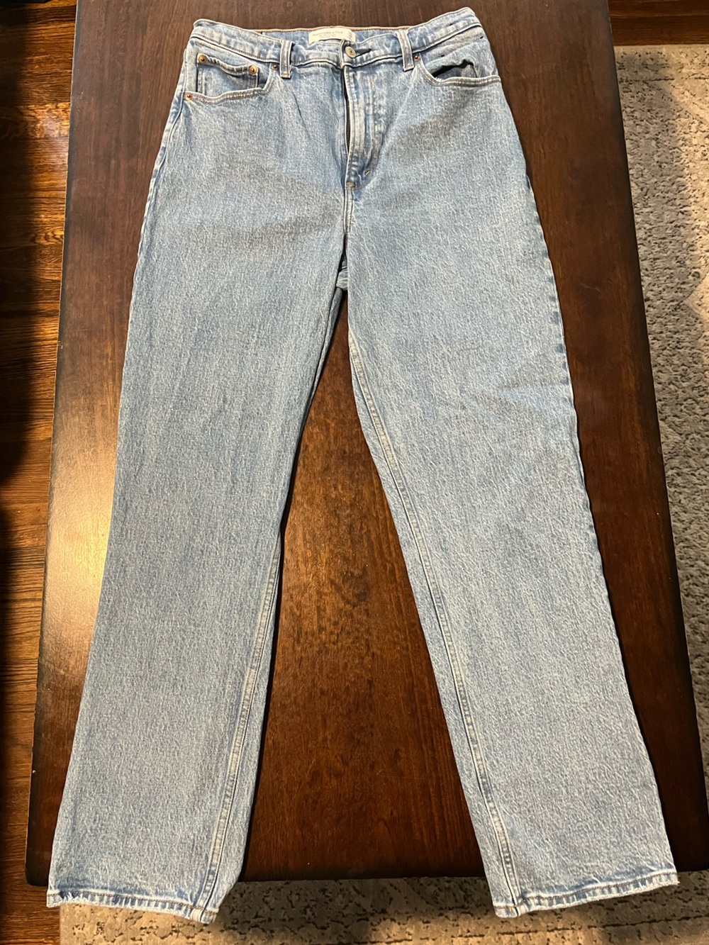 Abercrombie & Fitch ‘90s Straight Ultra High Rise Curve Love Jeans
